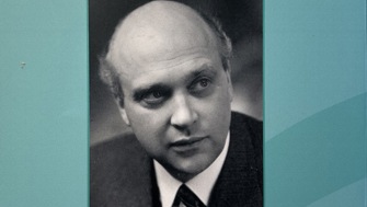 Jurist og komponist.