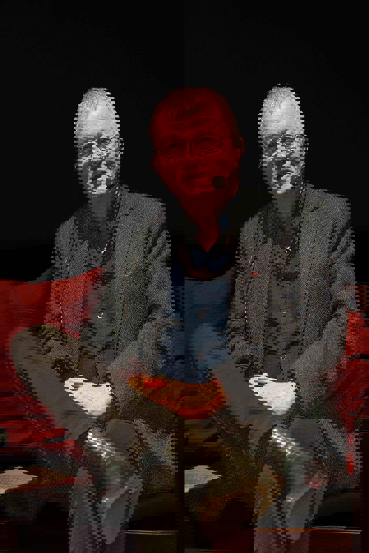 .