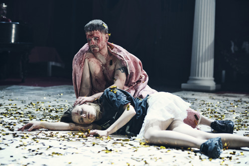 Mythos - prometheus og pandora.jpg