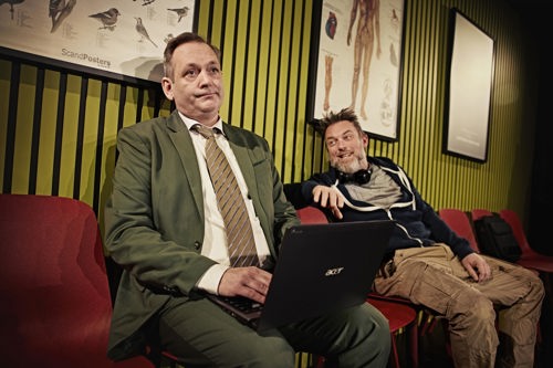 Den ene og den anden b.jpg