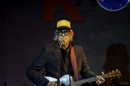 Howe Gelb b.jpg